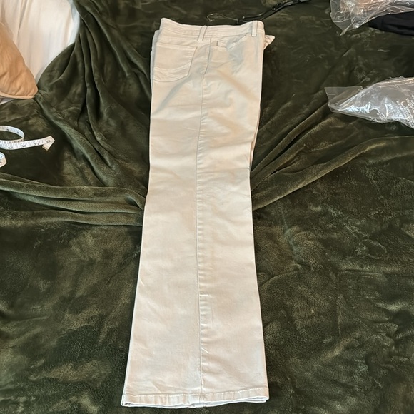 Not your daughters jeans, Marilyn jeans, size 8 - Picture 5 of 5